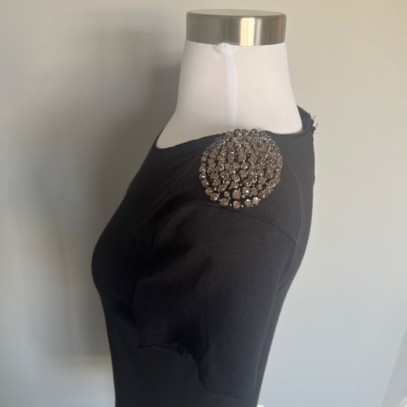 Alice Olivia Stacey Bendet Embellish Patched Shoulder Jeweled Cocktail Tee Top - Picture 10 of 15